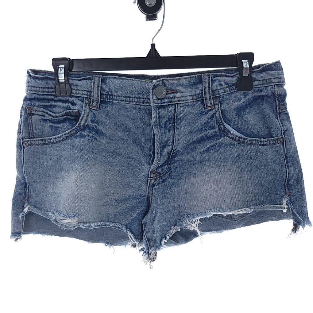 Free People Women's Size W27 Blue Button Fly Raw Hem Distressed Shorts